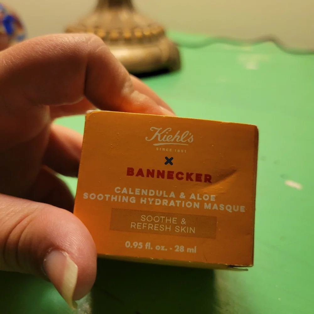 NWT Unisex Kiehl's Bannecker hydration mask